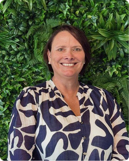 Julia McLean
